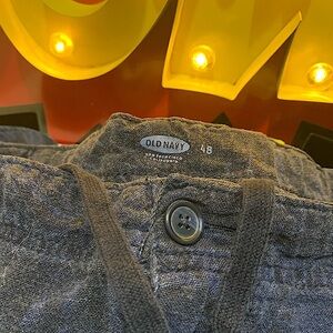 Old Navy Men's Cargo Shorts
Blue & Black
Big & Tall 48w